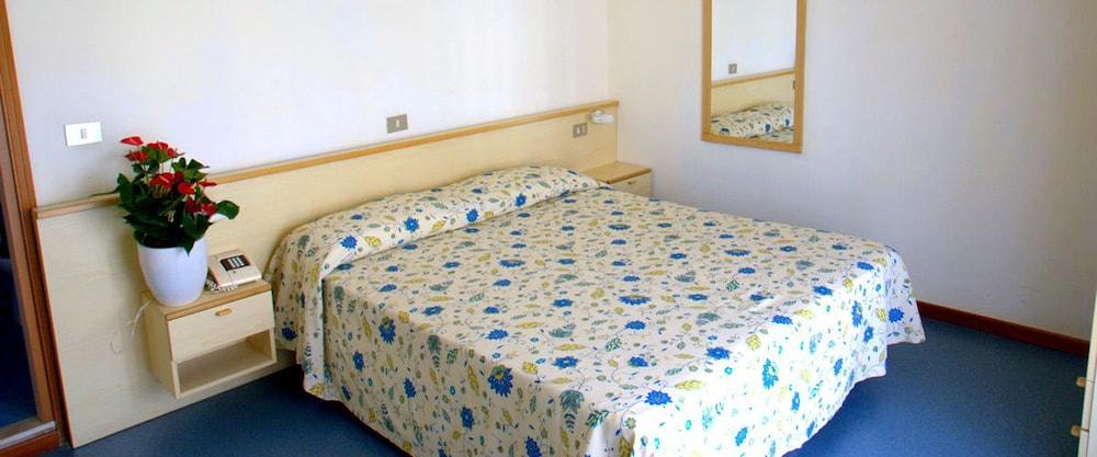 Hotel Astor Lido di Jesolo Dış mekan fotoğraf